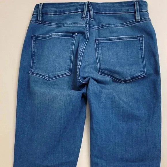 Good American Good Waist Step Hem Skinny Jeans Size 15 GWSH367T - Picture 13 of 14